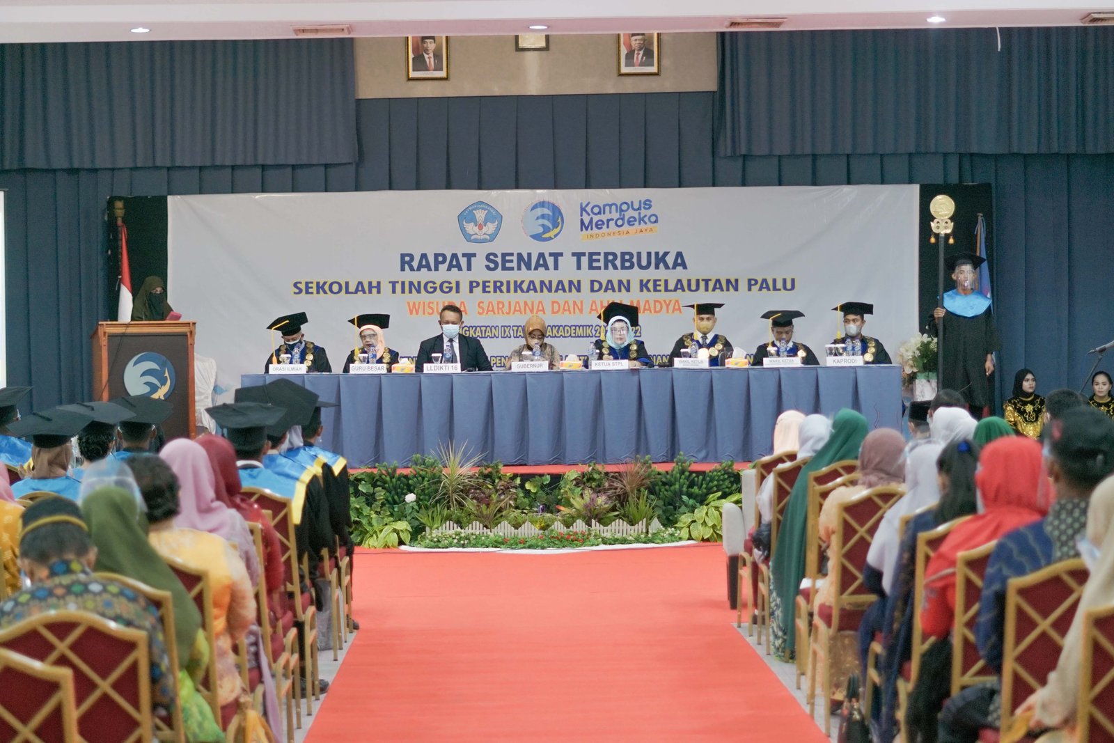 Album 2 - Wisuda Sarjana & Ahli Madya Angkatan IX Akademik 2021/2022 STPL Palu